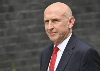 UK Defence Secretary Resigns, Accusing Government of Refusing to Fund the Army