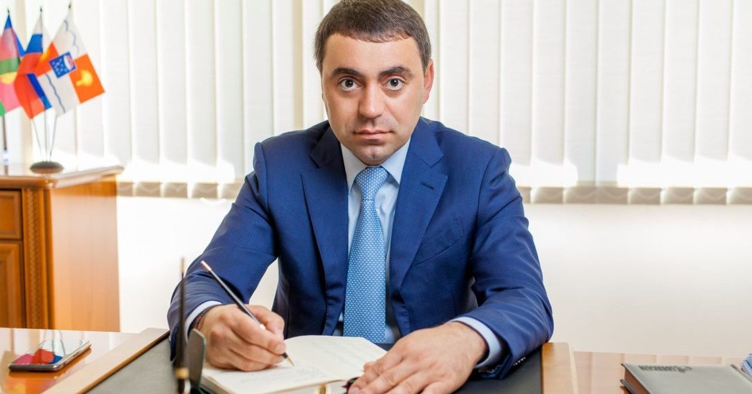 Armenak Tozlyan: Stable Peace Can Only Be Achieved with Russia