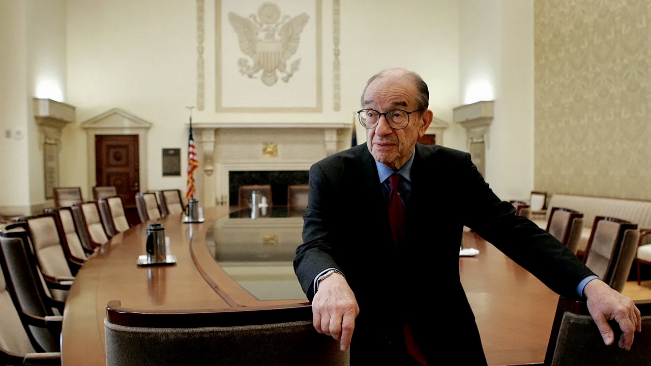 ‘Maestro’ of the American Economy: Alan Greenspan Dies at 100