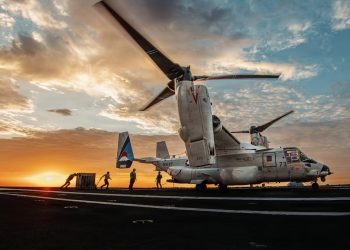 Pentagon Strikes Iranian Air Defenses and Radars, IRGC Attacks 18 US Targets