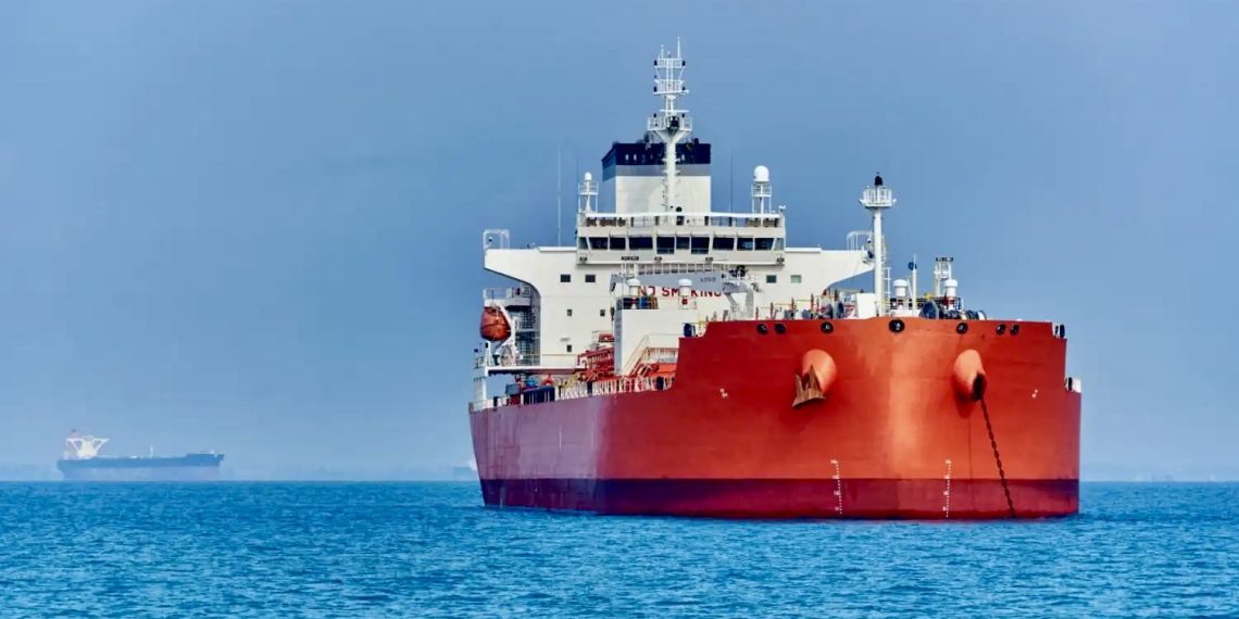 France intercepts Russian “shadow fleet” tanker in Atlantic