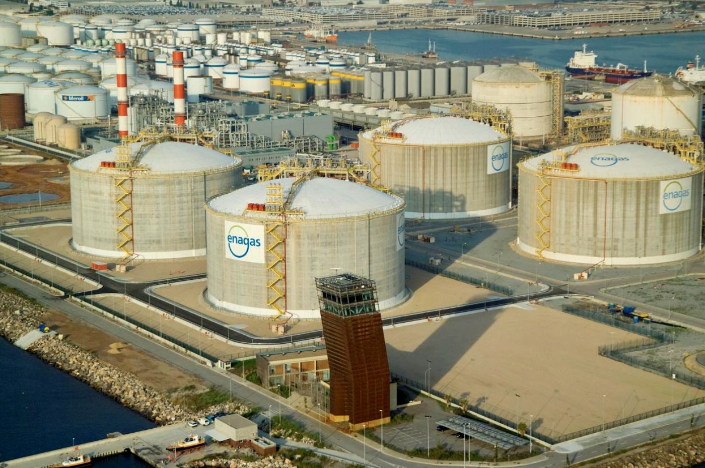 Head of Bilbao Port Urges EU to Delay Russian LNG Ban