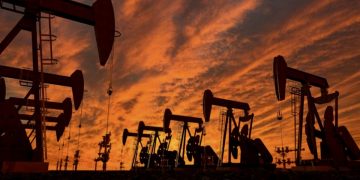 Brent at $93, WTI at $89: US and Iran teeter on the brink, but the market remains calm