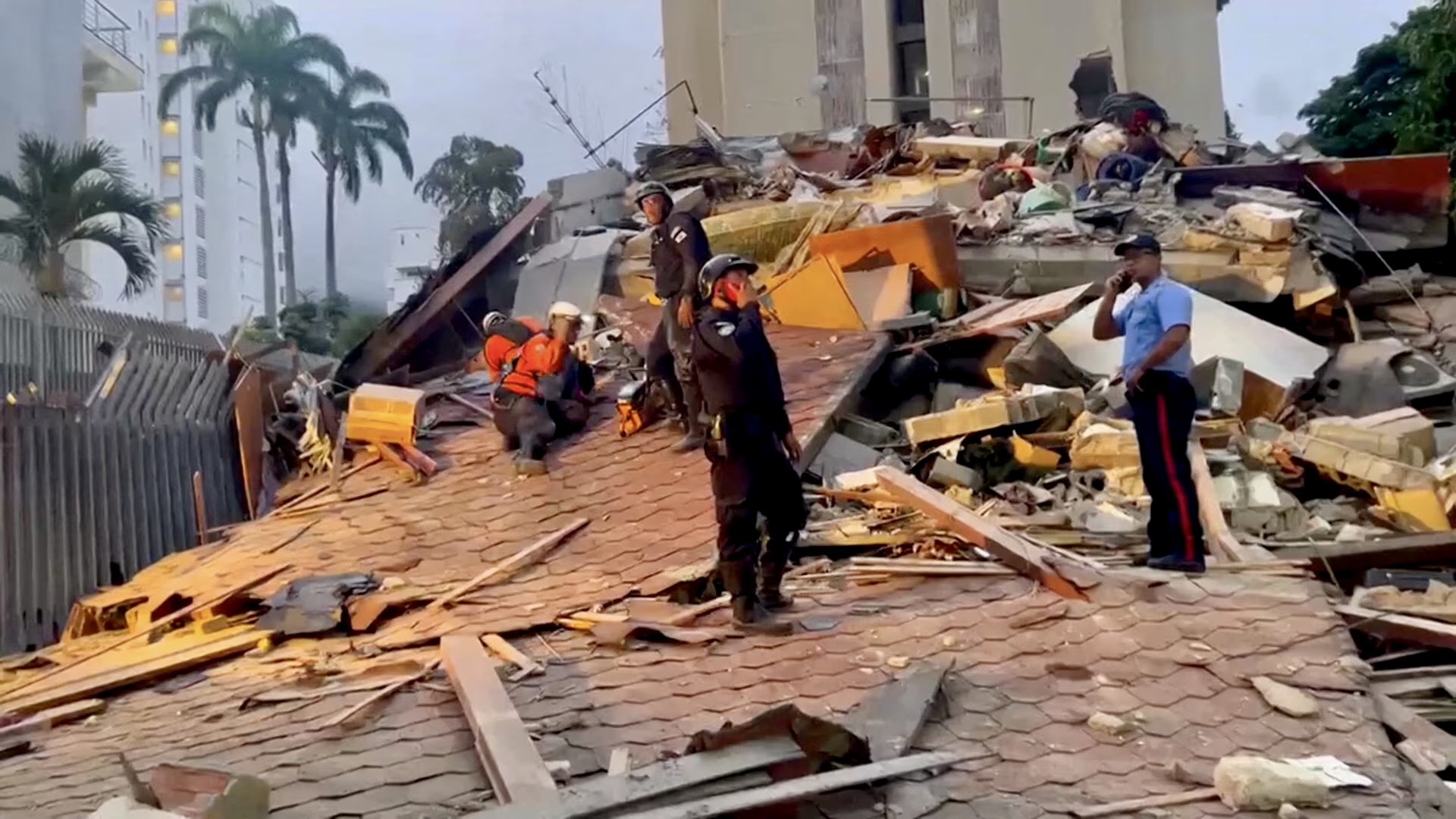 Strongest Earthquake in 125 Years Strikes Venezuela: Death Toll Could Reach 100,000
