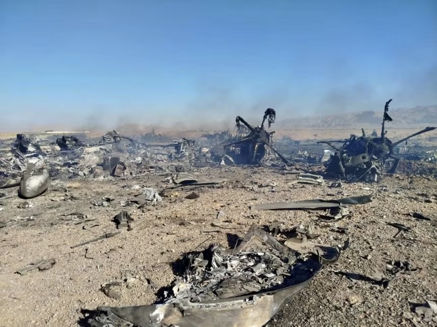 Downed US Pilot Describes Iranian Drone Swarm in ‘Jellyfish’ Formation