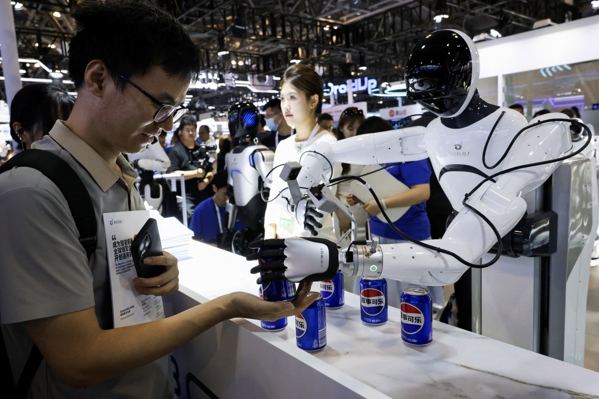 AI Will Not Stop China’s Economic Decline