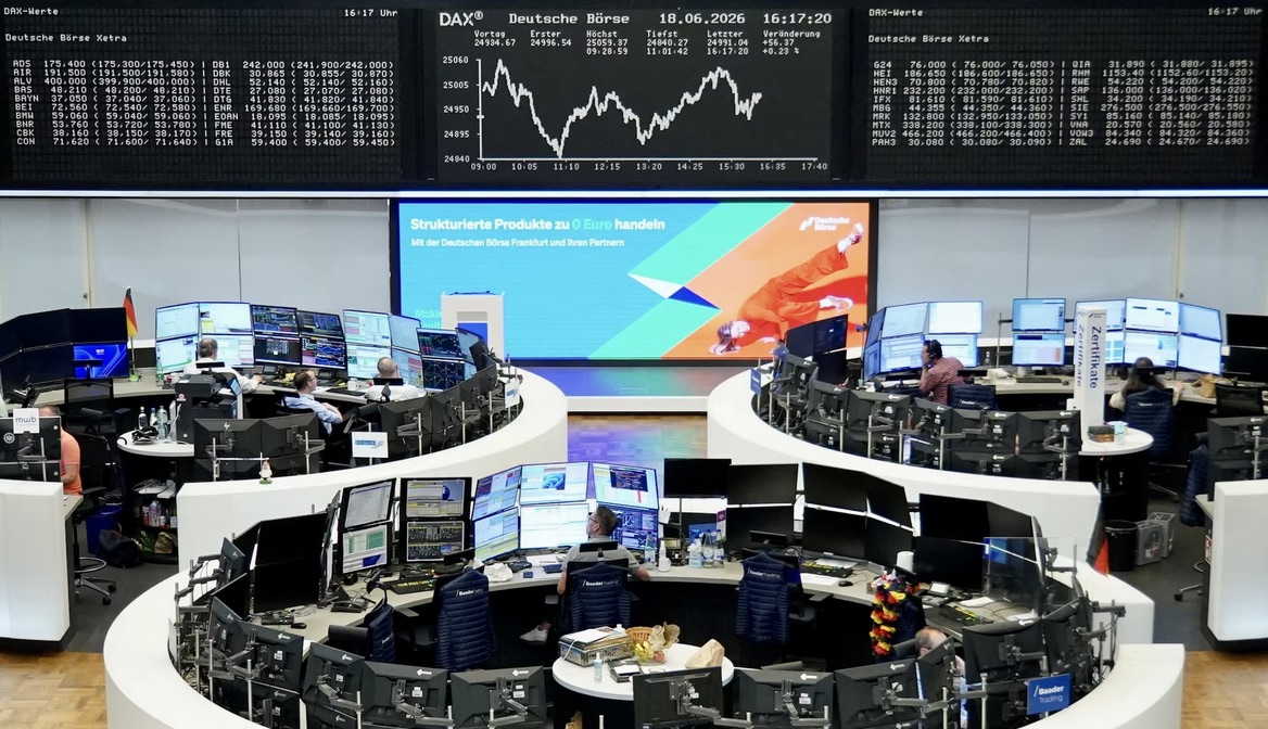 Is the AI Rally Overheated? European Markets Hit Records, but Investors Debate a Bubble