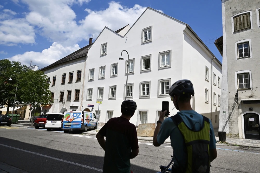 Hitler’s Birthplace in Austria Becomes a Police Station