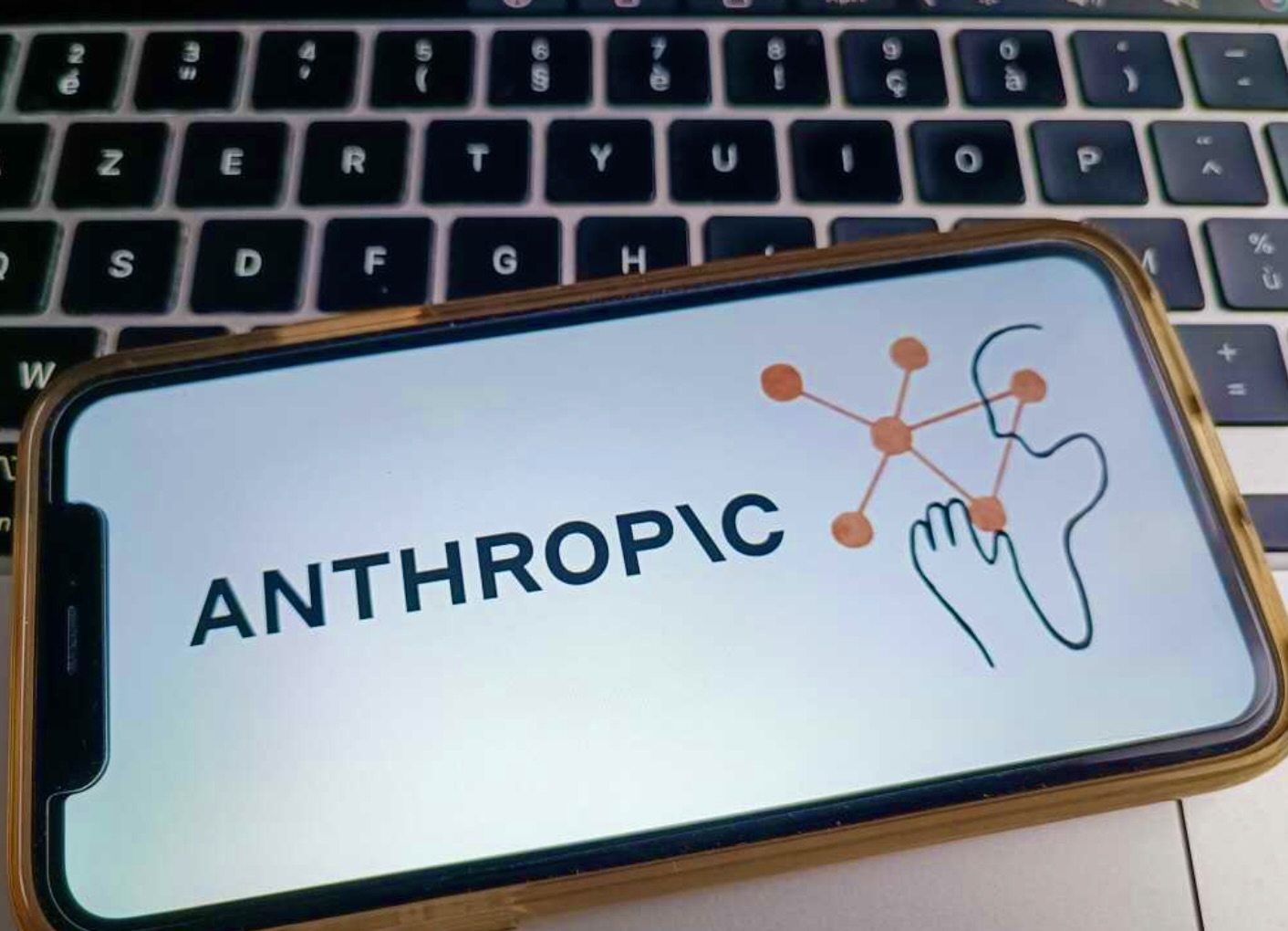 US Lifts Export Restrictions on Anthropic’s AI Models