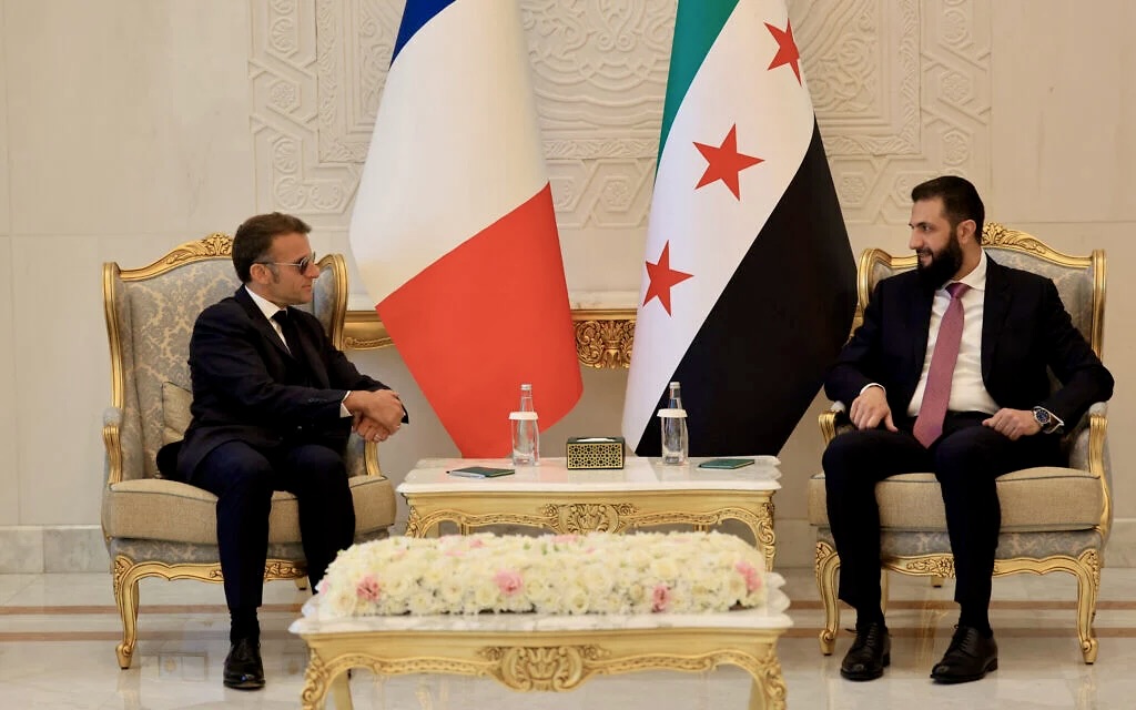 Macron Says France Ready to Help Rebuild Syria
