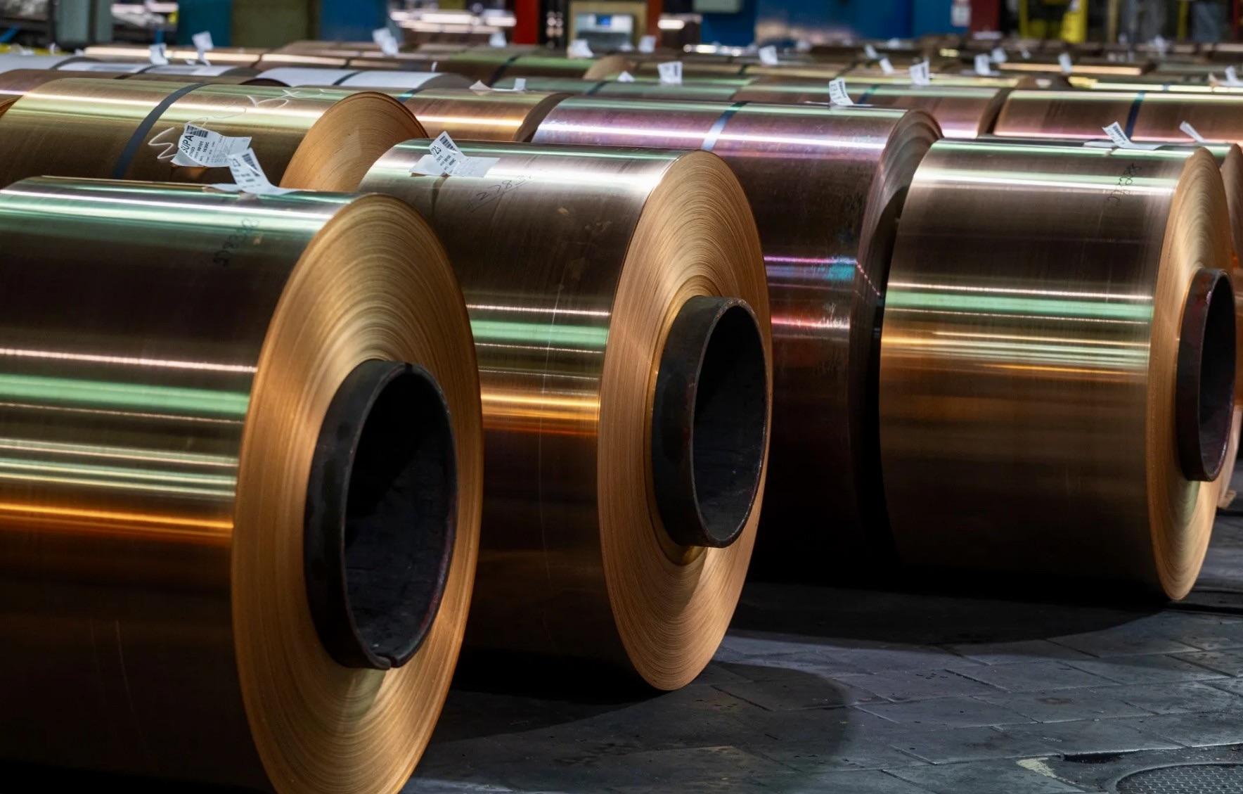 US “Hoarding” Global Copper: Record Imports and Prices Surge