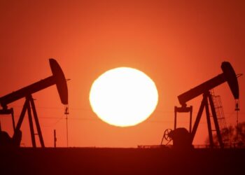 Oil Above $100 to Boost Russia’s Budget by $72 Billion