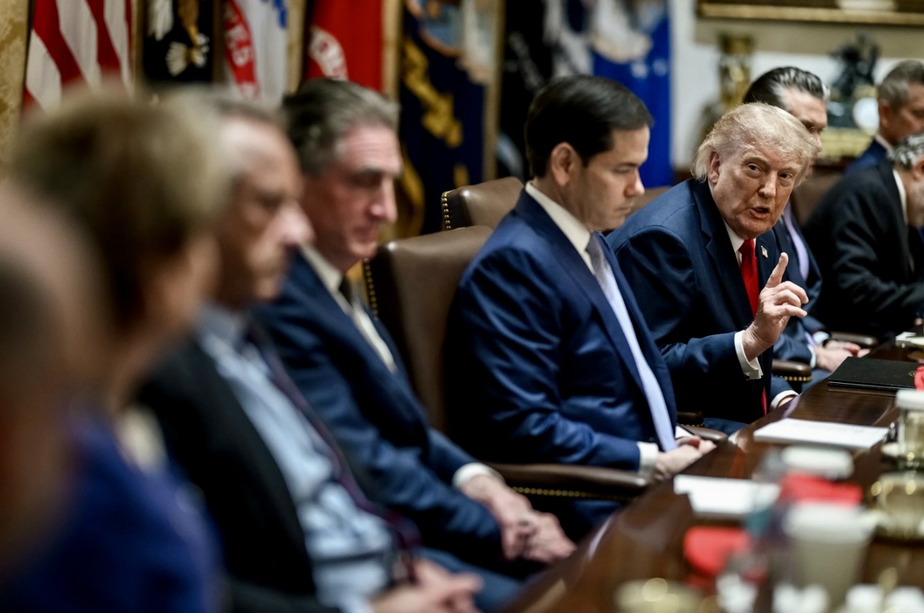 Oil Drops, Stocks Rise After Trump’s Iran Statement