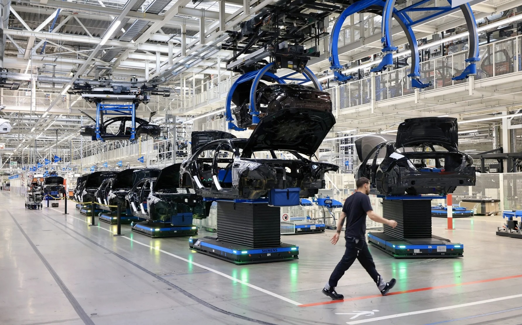 Germany’s Industrial Output Plunges 4.3%