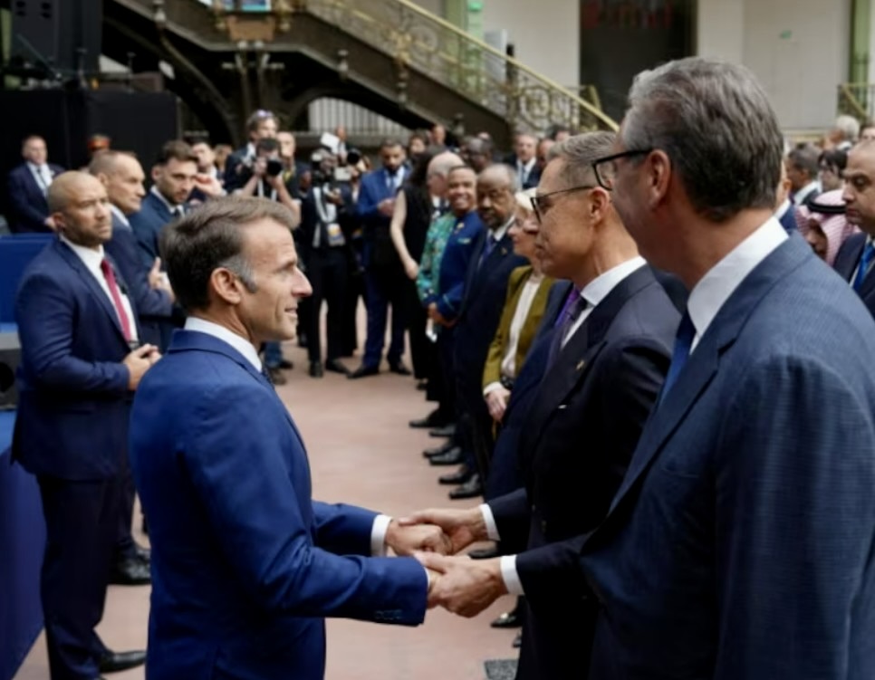 Finland Joins French Nuclear Deterrence System