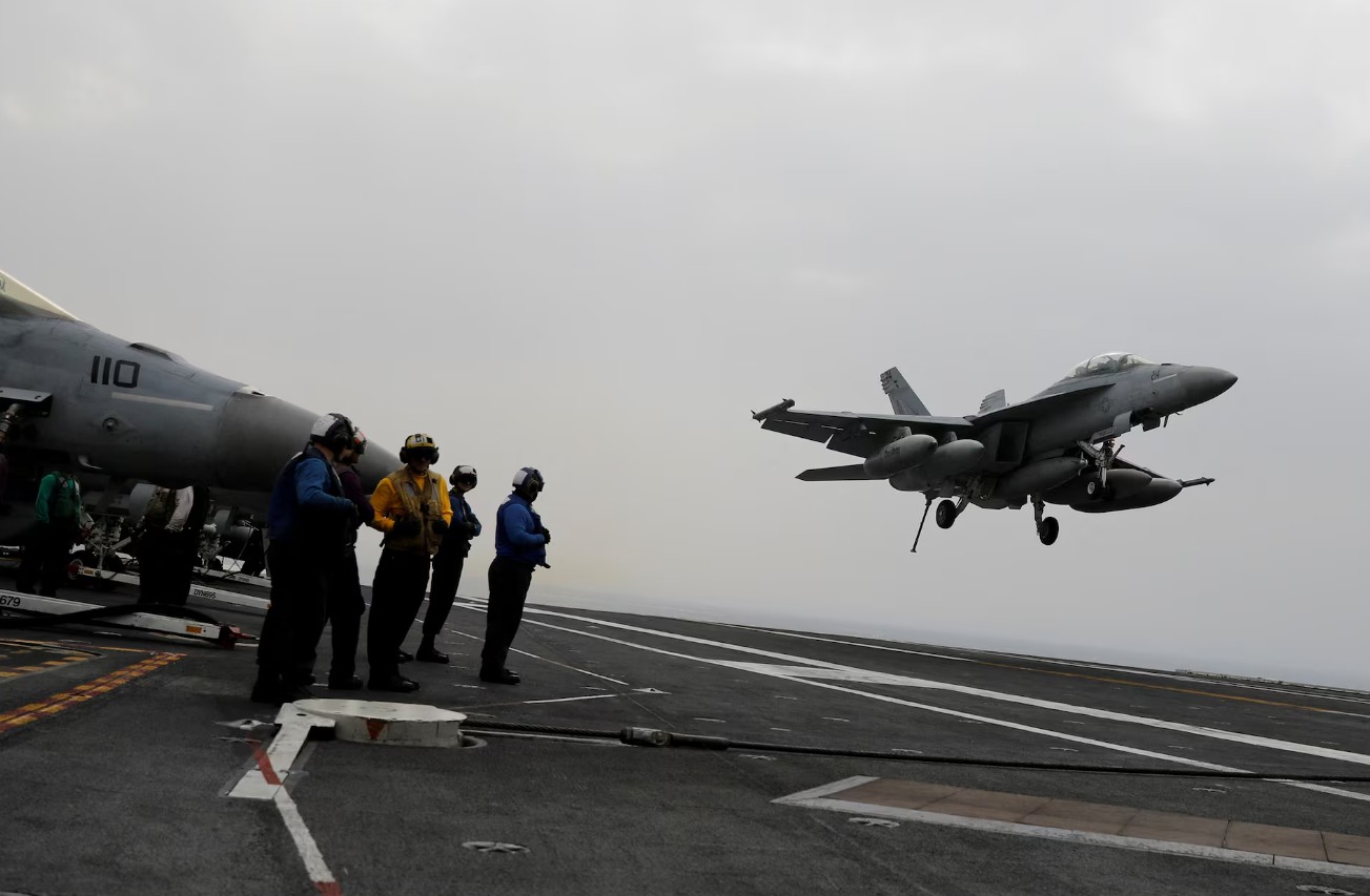 Pentagon Selects Boeing to Develop F/A-XX Fighter Jet