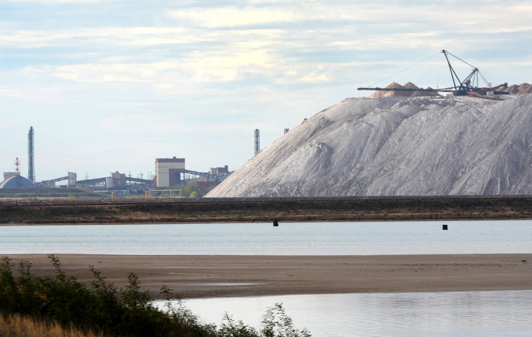 Trump Announces “Large-Scale Deal” on Potash with Belarus