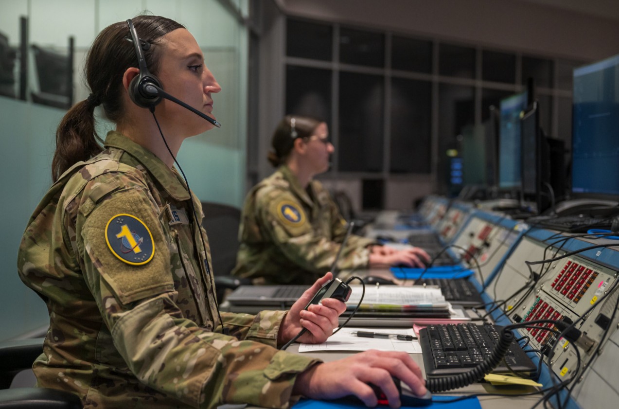 New US Space Weapon: Control, Deterrence, Protection