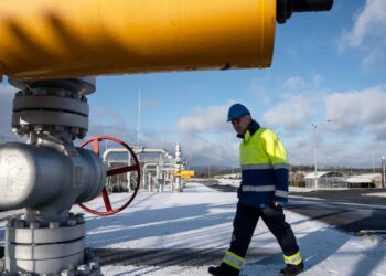 EU Enters Winter with Low Gas Stocks