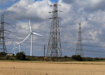 Britain Announces Risk of Electricity Shortage