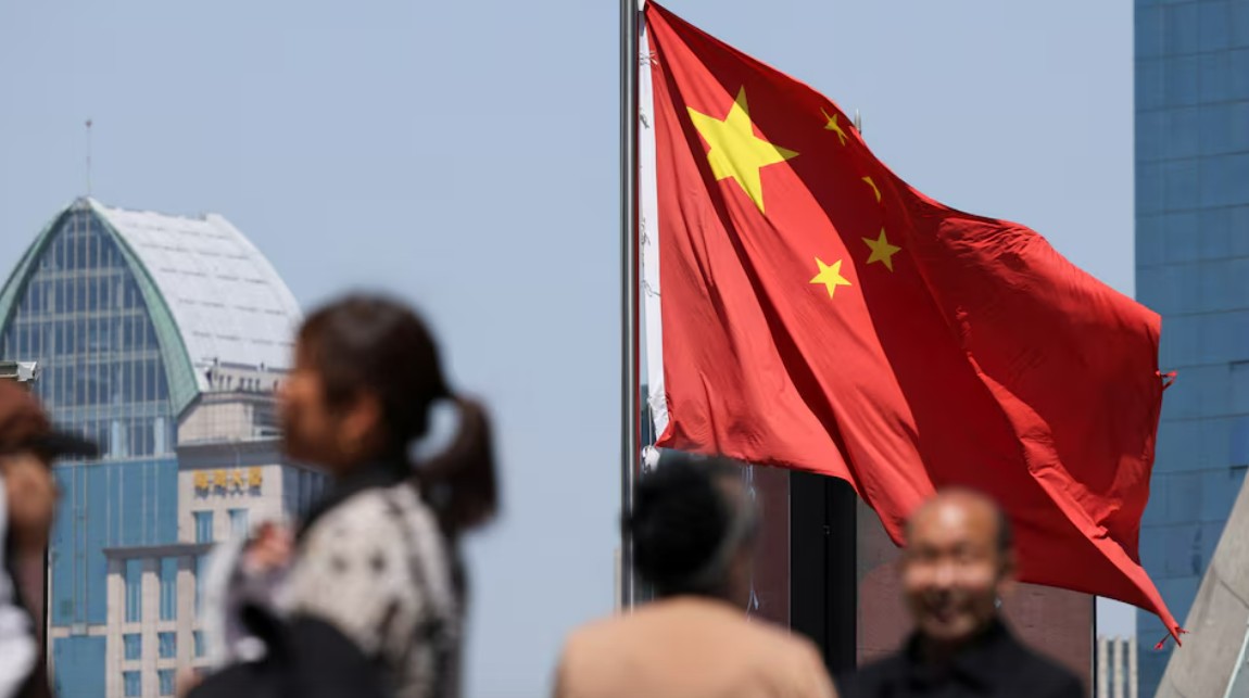 Chinese Tech Stocks Lead AI Trade Decline