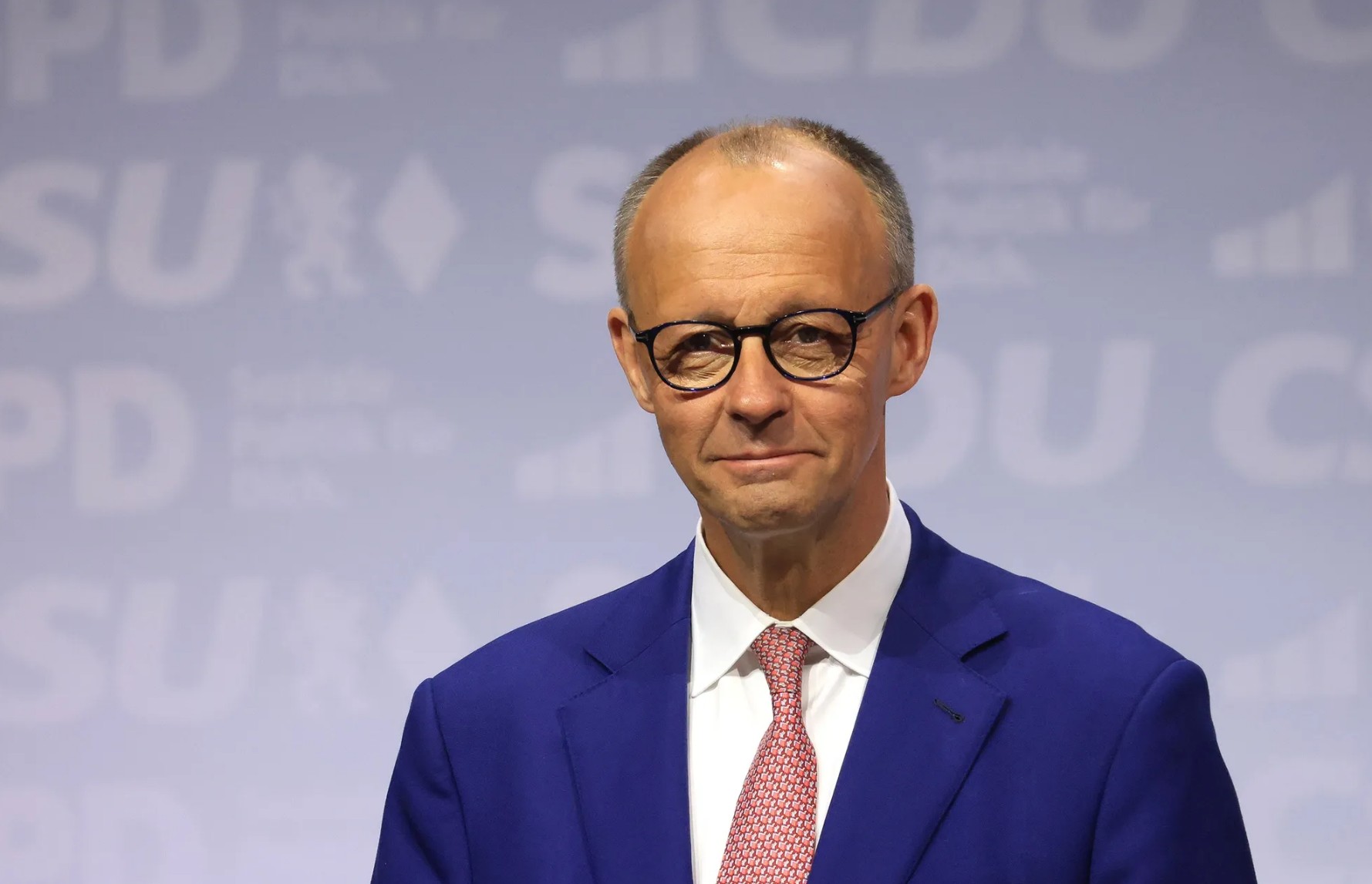 Merz to Meet Frontrunners for ECB Top Job