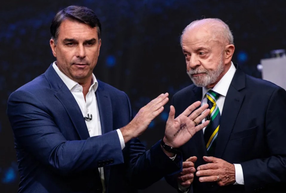 Flavio Bolsonaro Leaves Brazil Citing “Persecution”