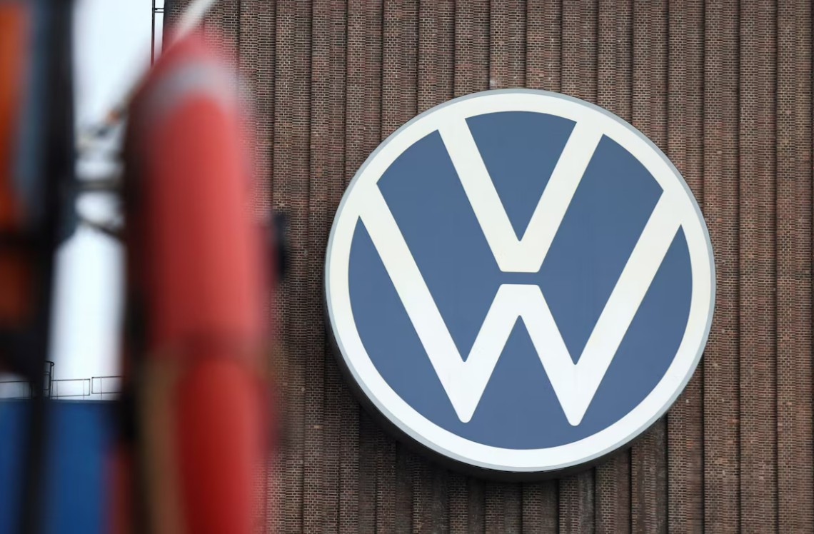 Volkswagen Builds Plant in the US