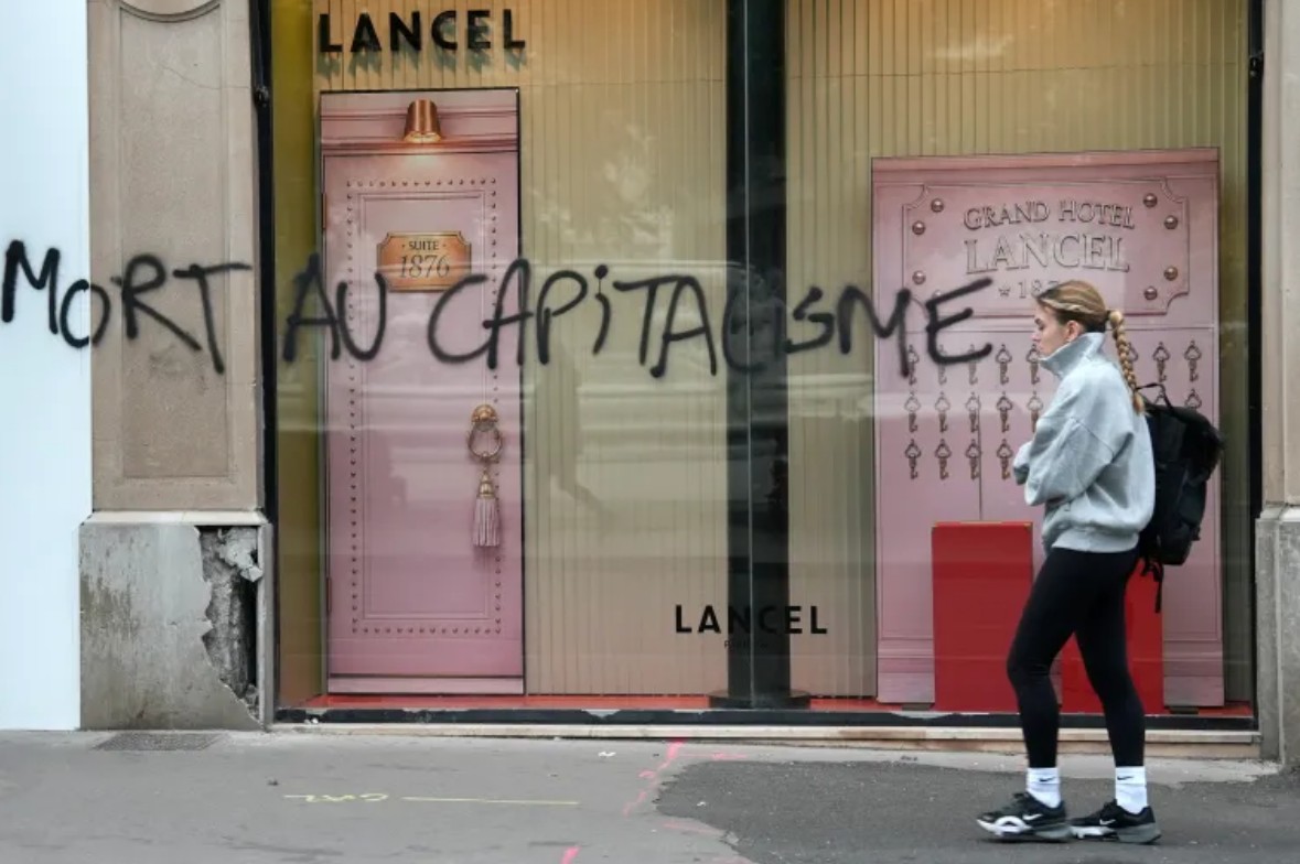 Paris Trials of Riot Suspects Begin